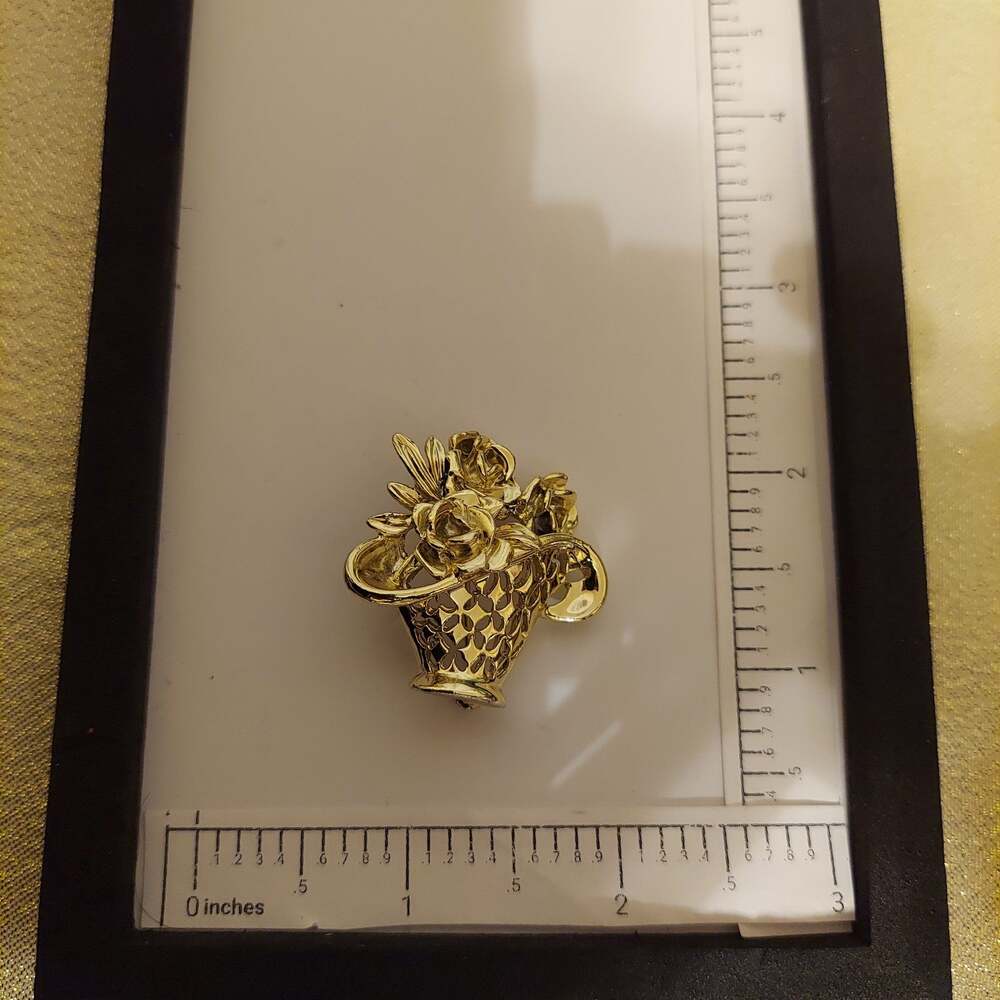 Vintage AJC Gold Tone Basket Bouquet of Flowers Brooch Pin